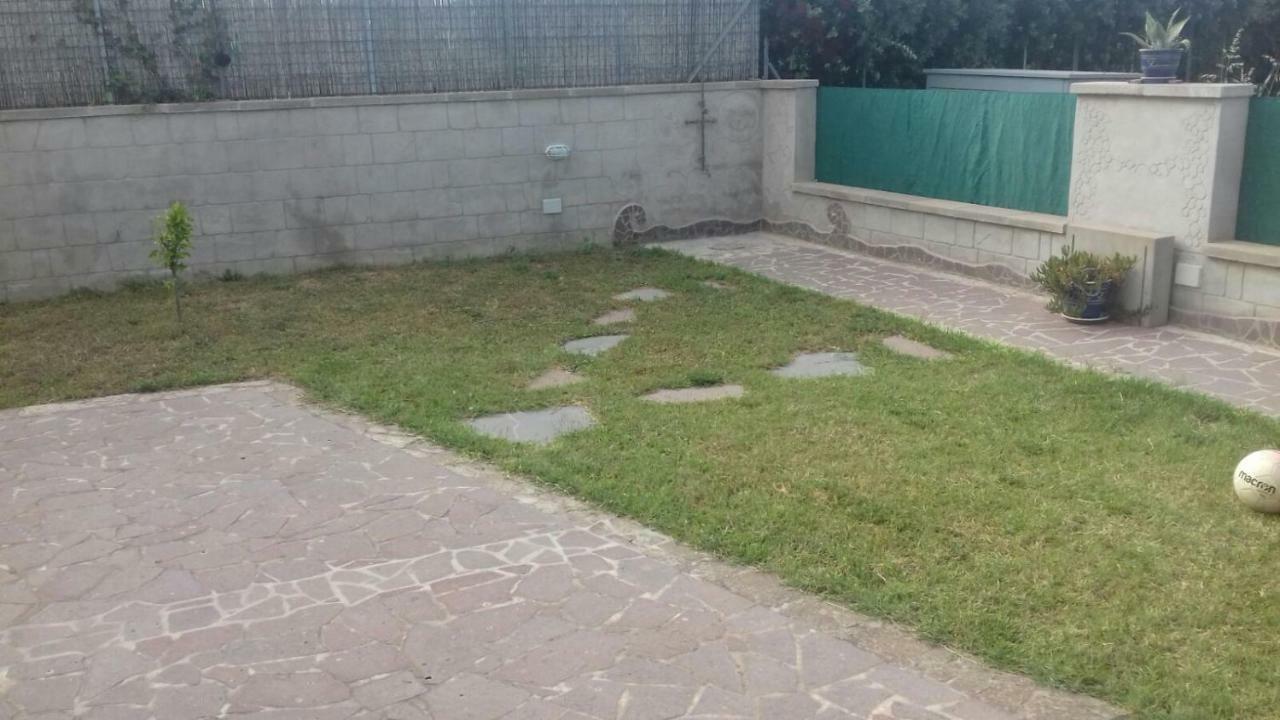 Villa Rosa SantʼAntìoco Εξωτερικό φωτογραφία