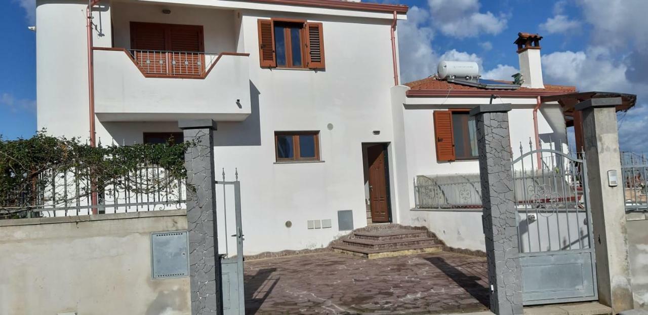 Villa Rosa SantʼAntìoco Εξωτερικό φωτογραφία